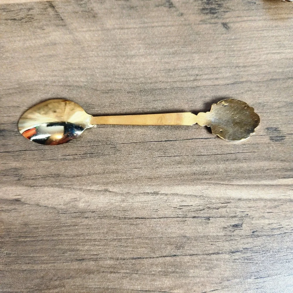 Vintage Hong Kong Souvenir Spoons Gold Tone Set of 2 Black White